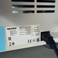 Eppendorf 5810 Centrifuge image 0